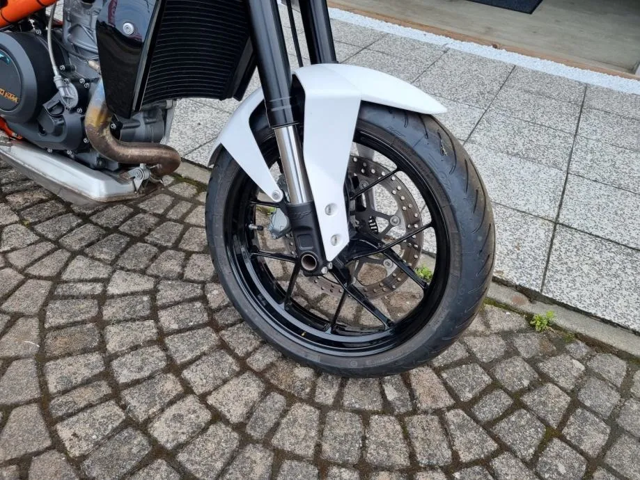 ktm duke 690 abs, a2 kategorija, 2014 god. - slika 13