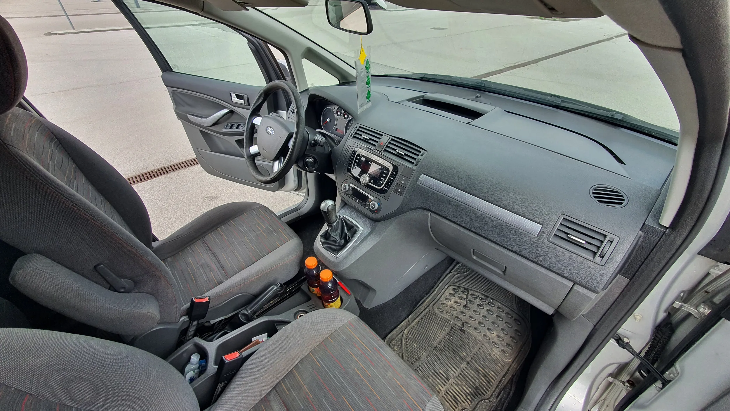 ford c-max 1.6 tdci - slika 13