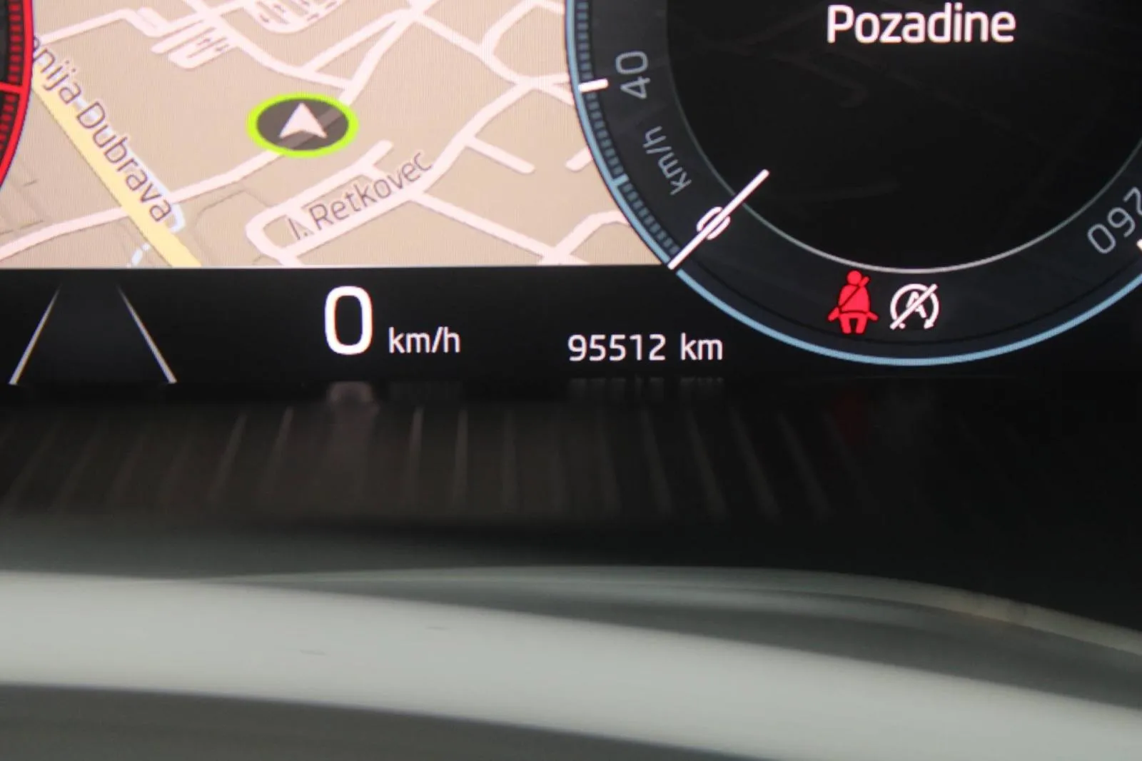škoda octavia combi 2.0 tdi dsg *led, navigacija* - slika 18