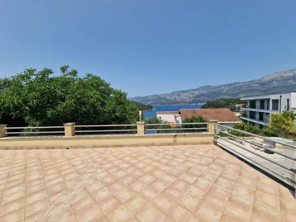 stan na prodaju - korčula - slika 24