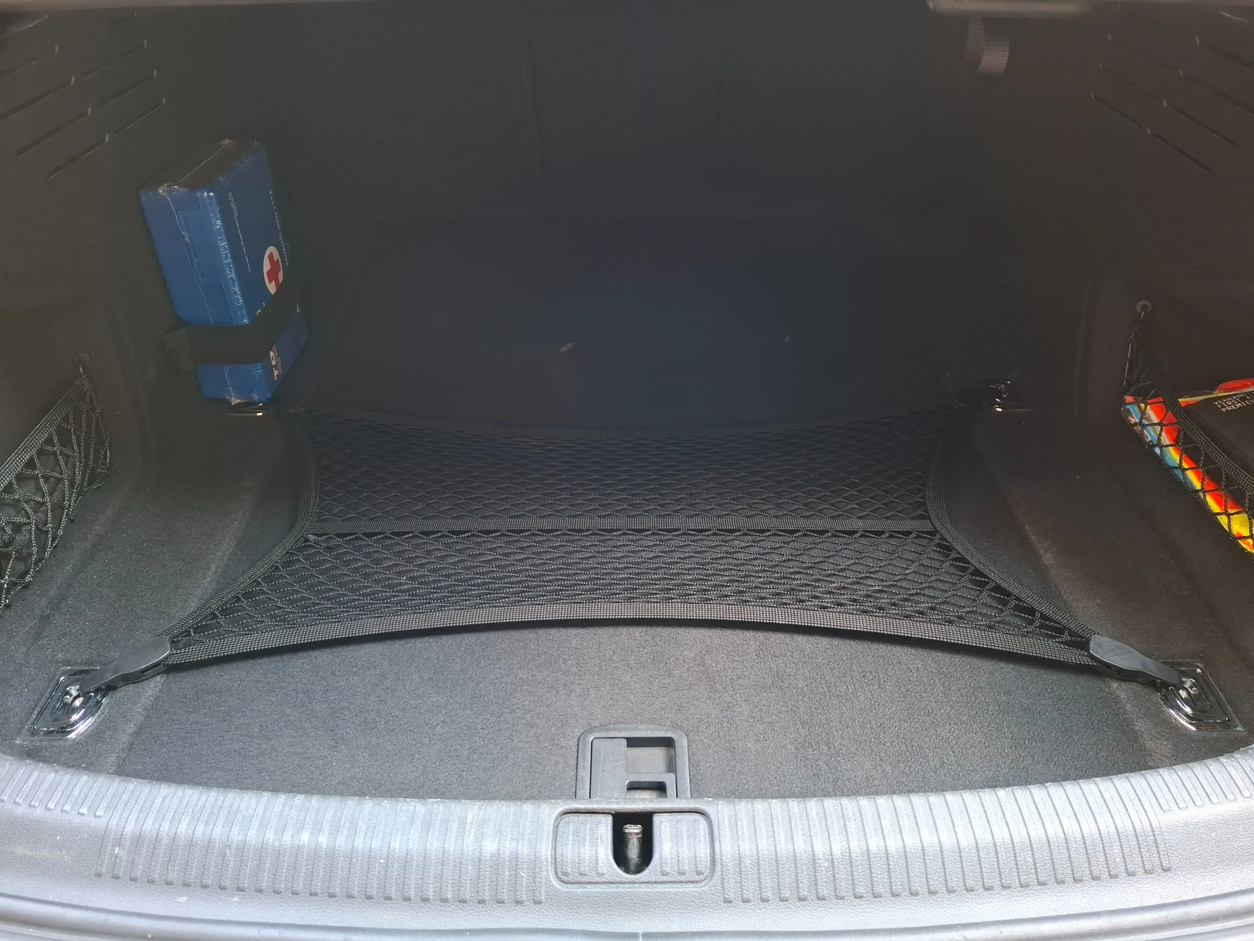 audi a4 (b9) 35 tfsi (2.0 tfsi mildhybrid) - vc, matrix, 8x alu - slika 7