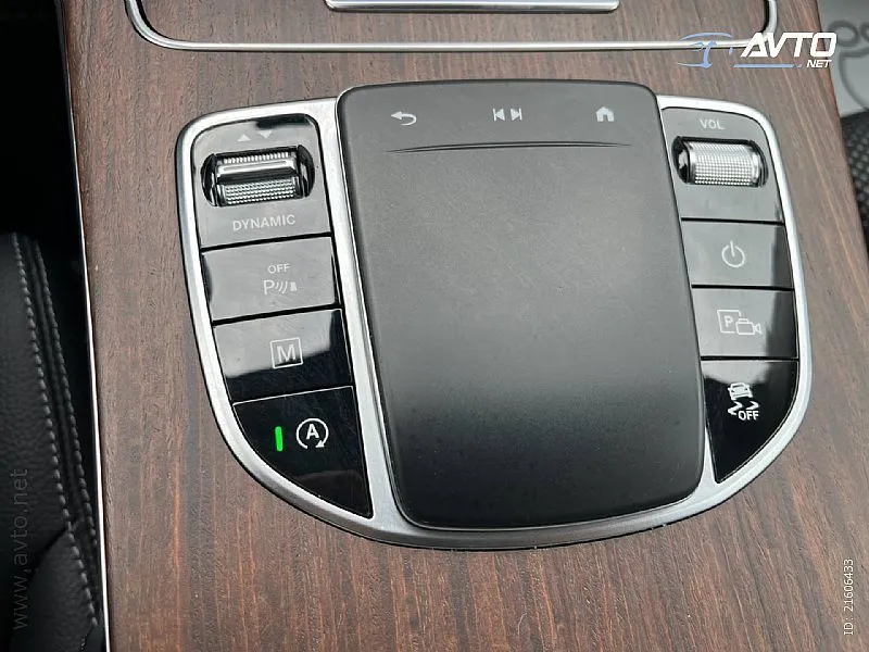 mercedes-benz glc-klasa glc 220 d 4matic-1 vlasnik-alu-navi-led - slika 15