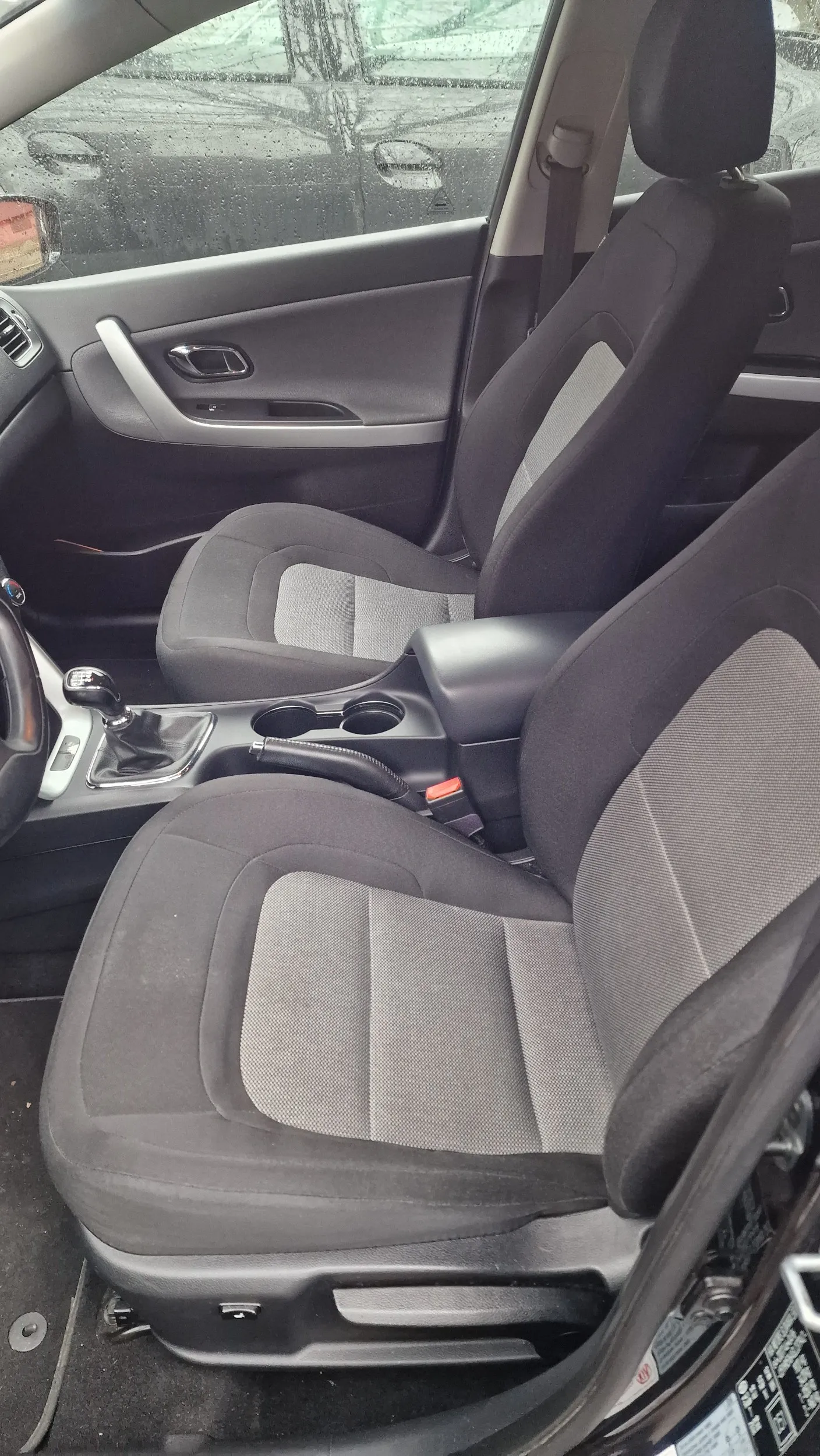 kia ceed 1.6 crdi - slika 6