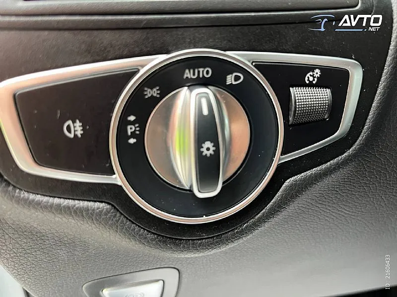 mercedes-benz glc-klasa glc 220 d 4matic-1 vlasnik-alu-navi-led - slika 16