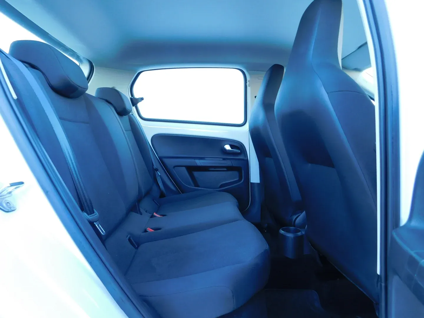 10005 volkswagen up! 1.0 - slika 12