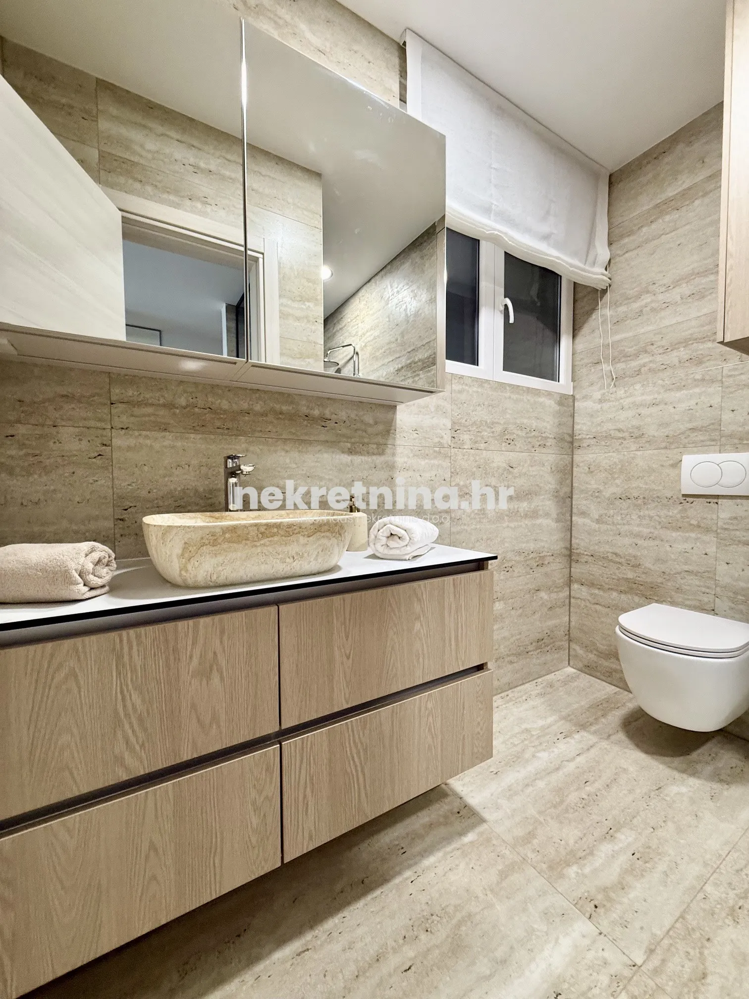 prodaja - trosobni stan: poreč, 105m2 + spremište 30m2, novogradnja - slika 17
