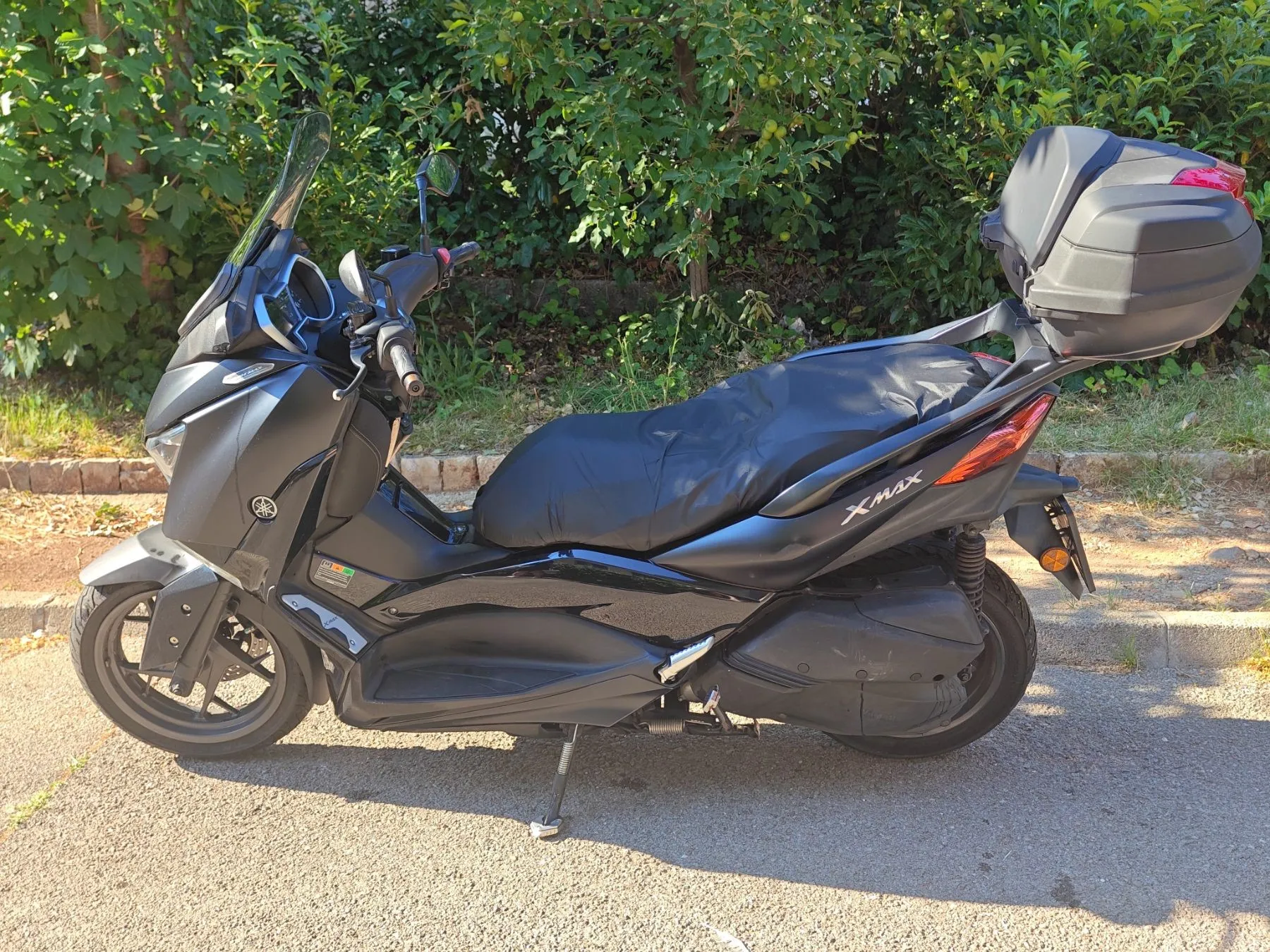 yamaha iron x max 300 - slika 3