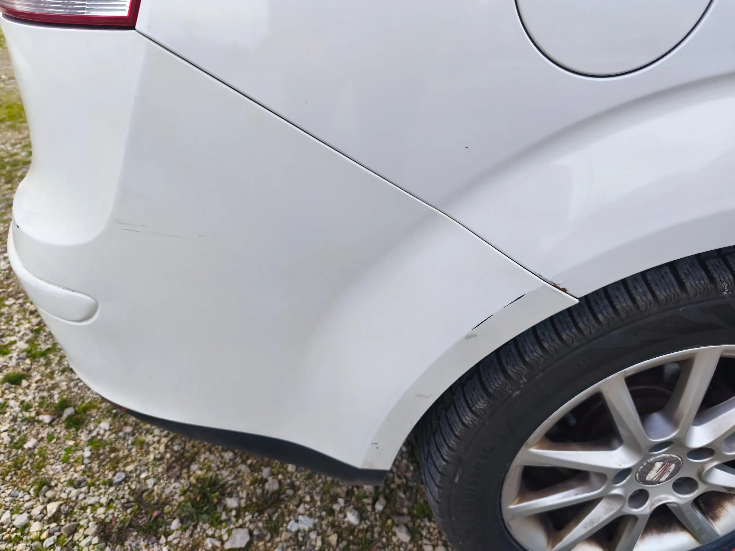 seat altea xl, 1.6 tdi, 2013. god., reg 03/27, nije fixno !!! - slika 9