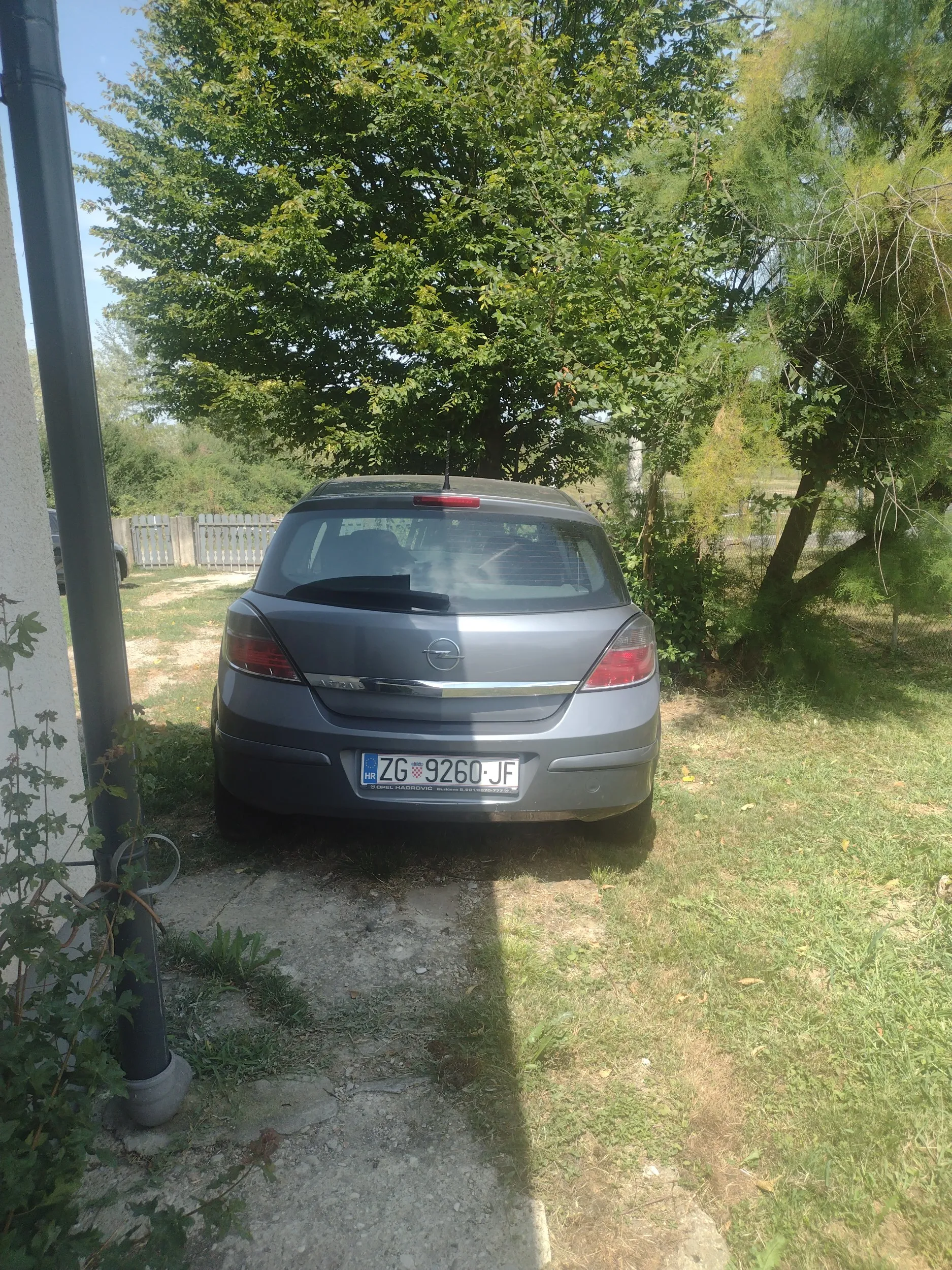 opel astra h, 1.4, 16v - slika 3