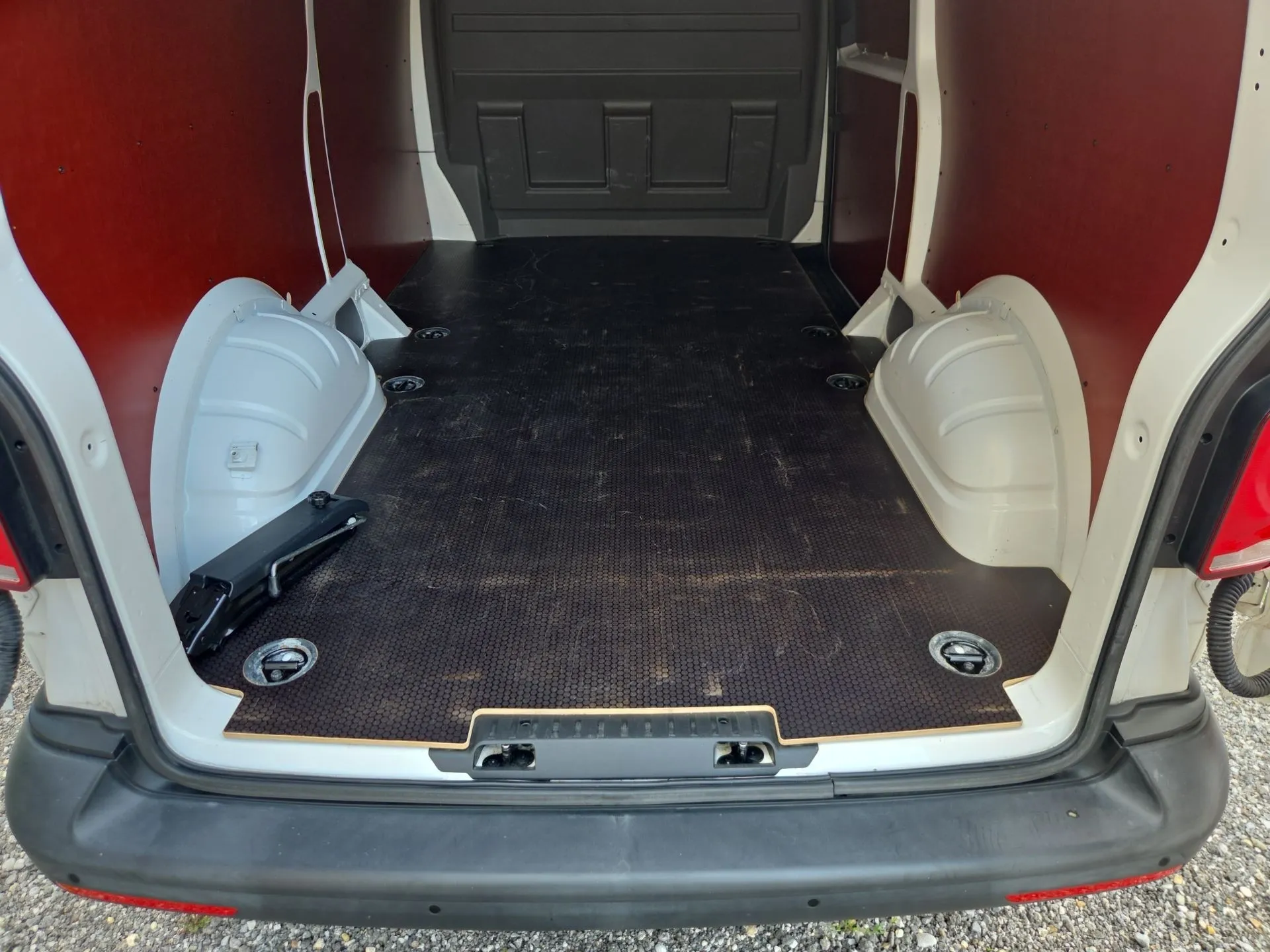 volkswagen transporter 2.0 tdi 15300 eura +pdv - slika 17