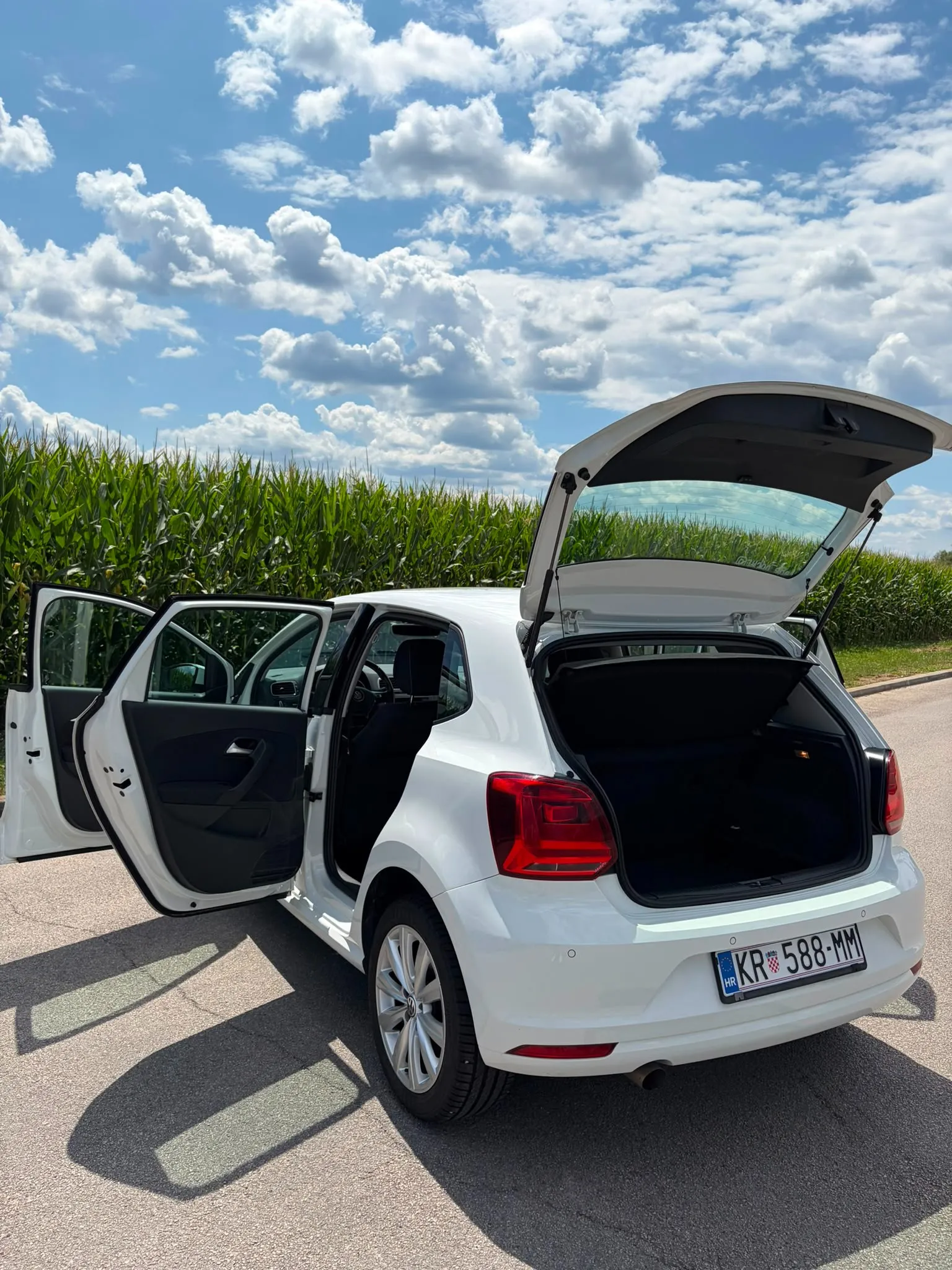vw polo 1,4 tdi bmt dsg lounge - slika 17