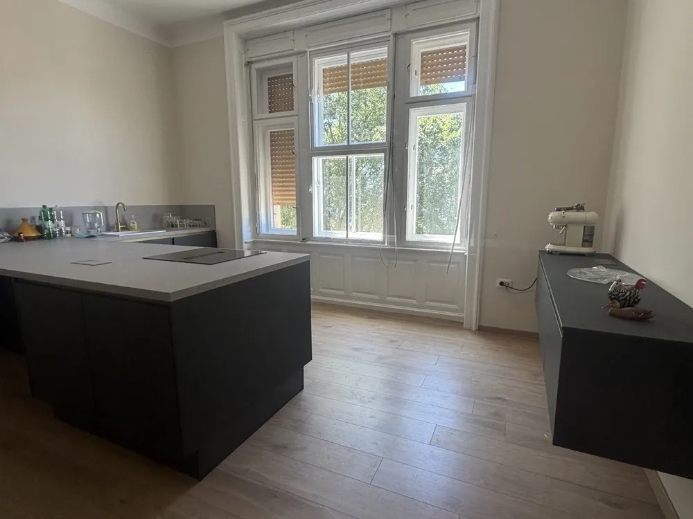 villa münz, stan sa zaobljenom lođom, 2. kat, 147 m2, blizina arene, - slika 18