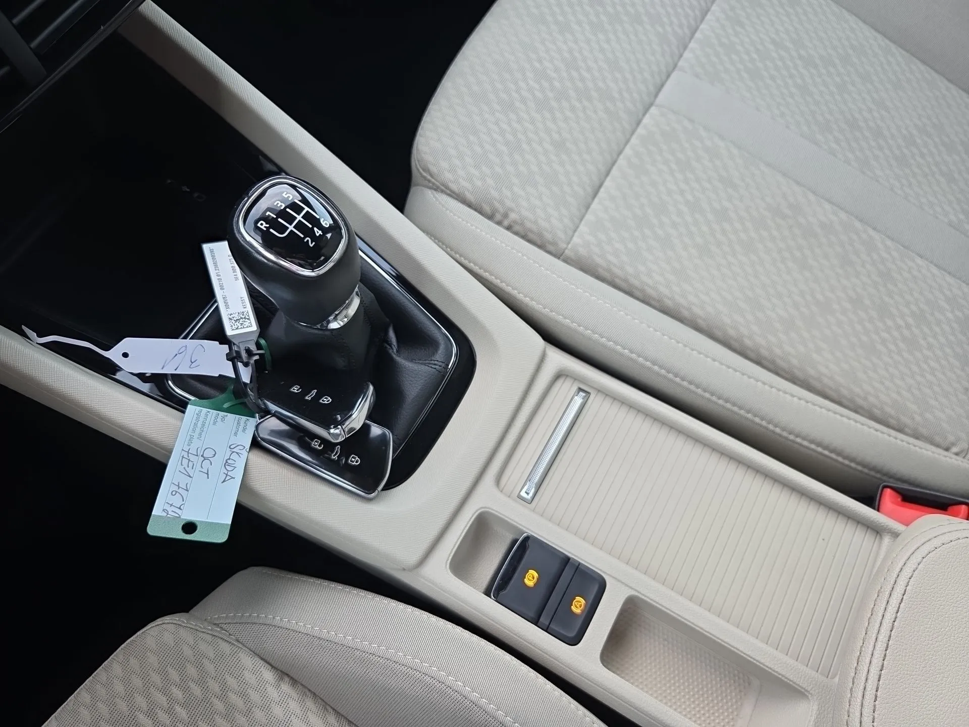 škoda octavia 2.0 tdi style - slika 19