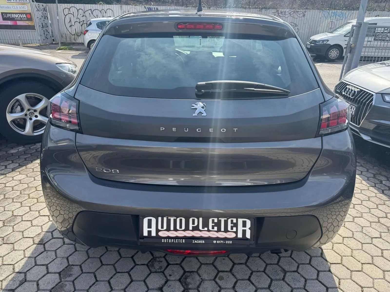 peugeot 208 1,2 puretech, navi, tempomat, 4x garancija!!! - slika 6