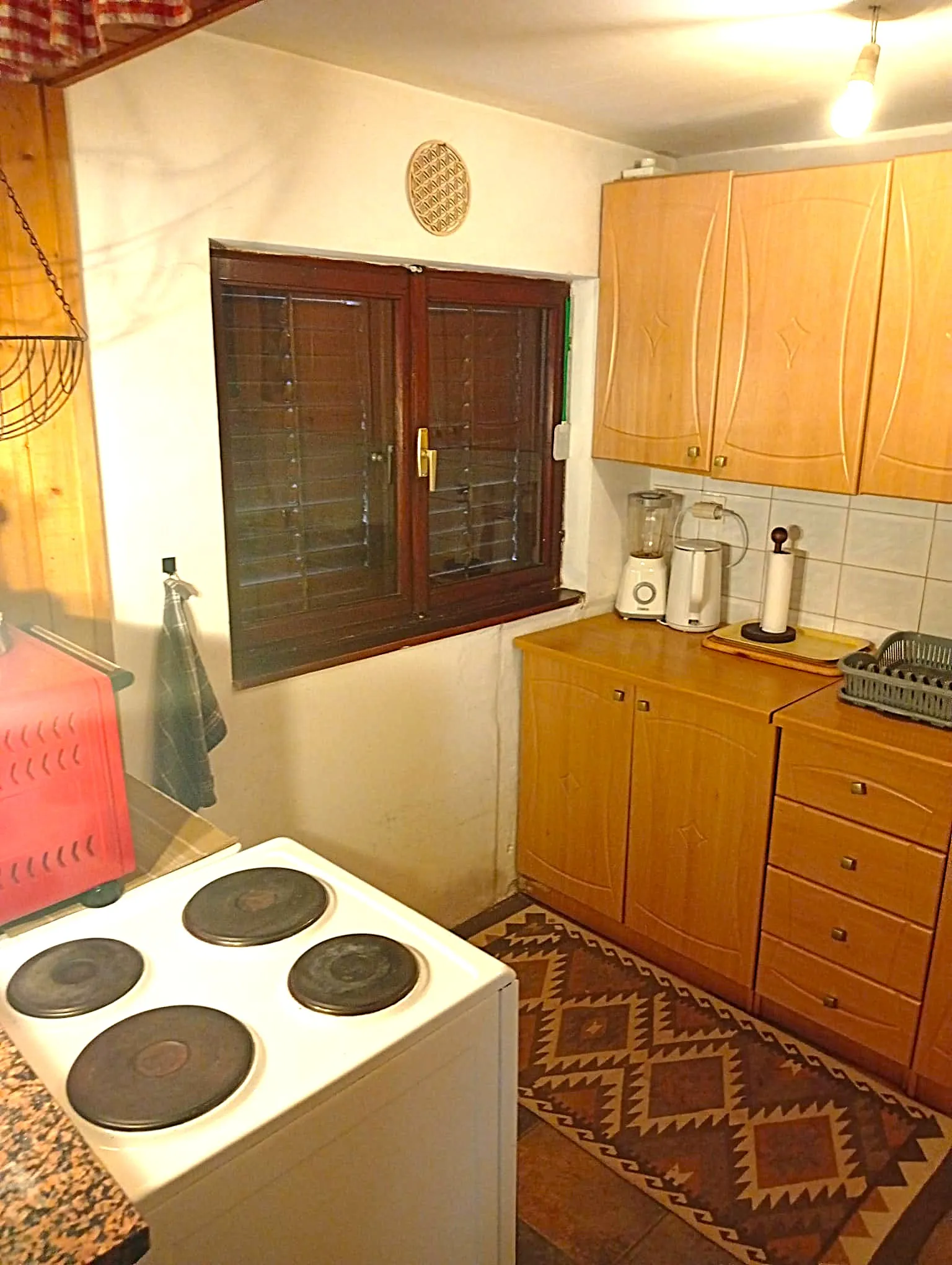 poljana sutlanska, drv. kuća 90m2 na imanju 7700m2 - slika 22