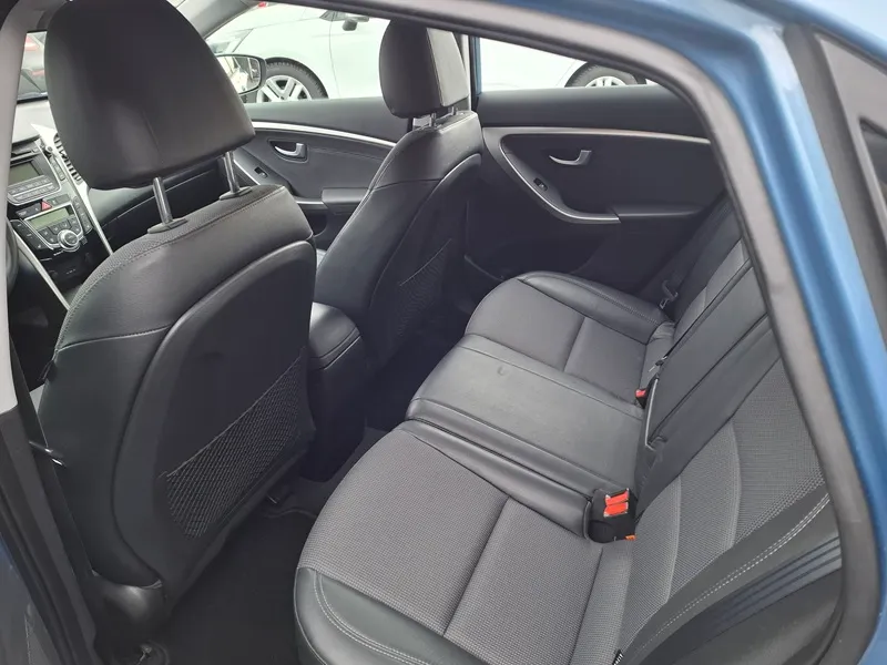 hyundai i30 1.4 crdi*trend*klima*park.senzori* - slika 11