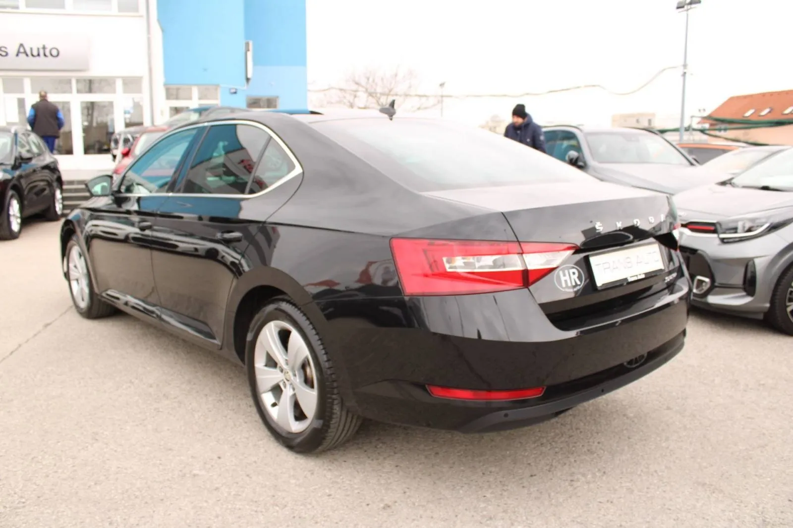 škoda superb 2.0 tdi dsg *led, navigacija, kamera* - slika 7