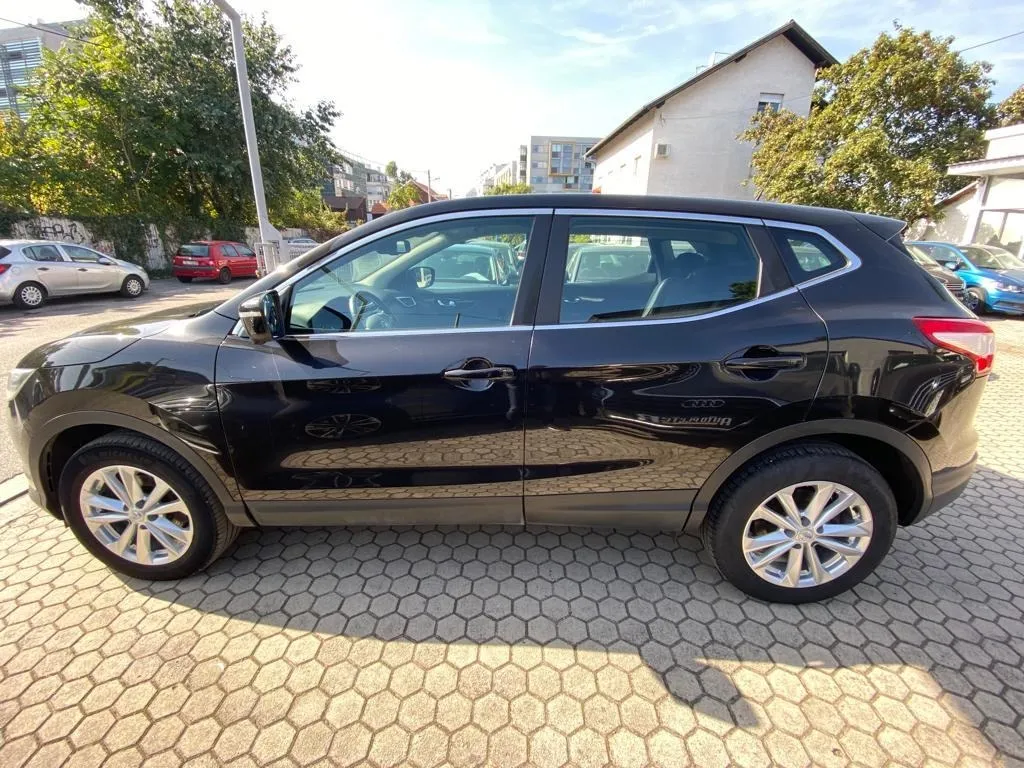 nissan qashqai 1,5 dci business, kamera , tempomat, 4 x garancija! - slika 5