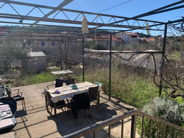 prodaja kuće i građevinskog zemljišta - slika 24