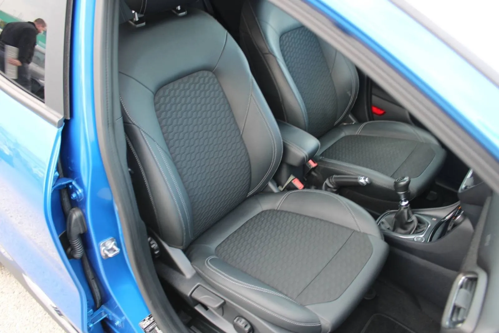 ford puma 1.0 ecoboost titanium *navigacija, kamera* - slika 13