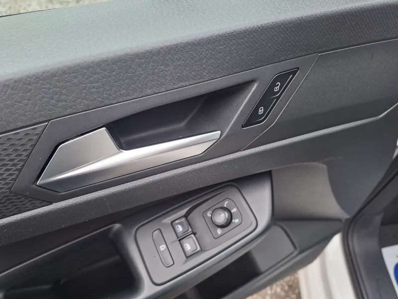 volkswagen caddy 2.0 tdi*n1-teretni*klima*tempomat*kuka za vuču* - slika 9