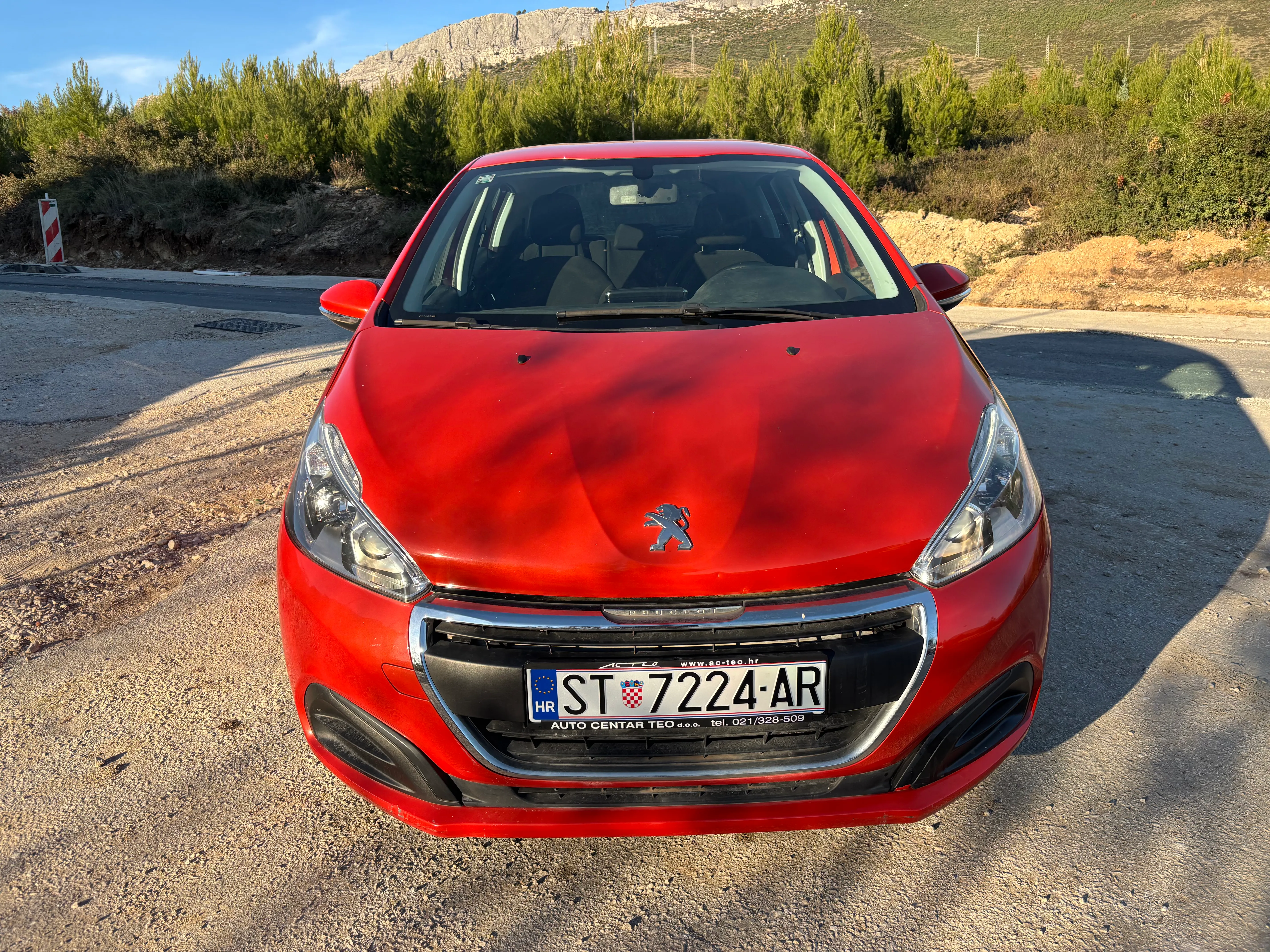 peugeot 208 1.5hdi - slika 6