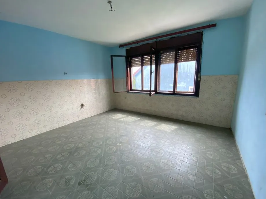 kuća: zabrđe, 250.00 m2 (prodaja) - slika 6
