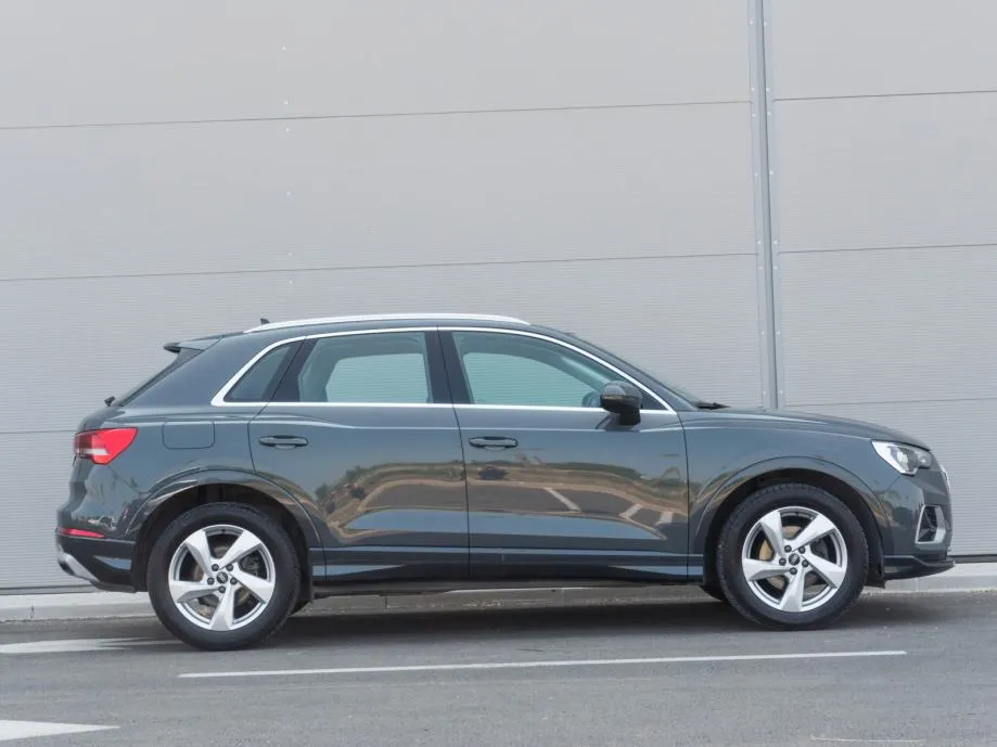audi q3 35 tdi autom. | virtual | adapt. temp. | 2 zone ac | jamstvo - slika 11