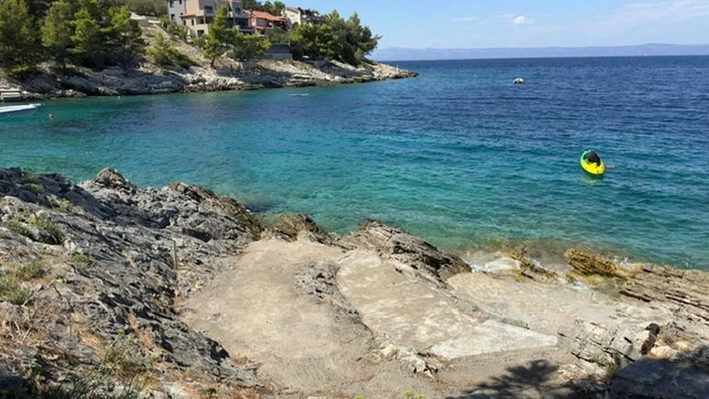 građevinsko zemljište na prodaju - blato - slika 2