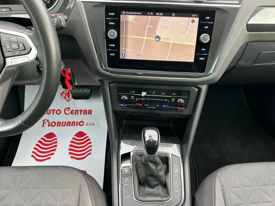 vw tiguan 2,0 tdi dsg 2023.,navi, temp, park senzori, alu, led... - slika 15