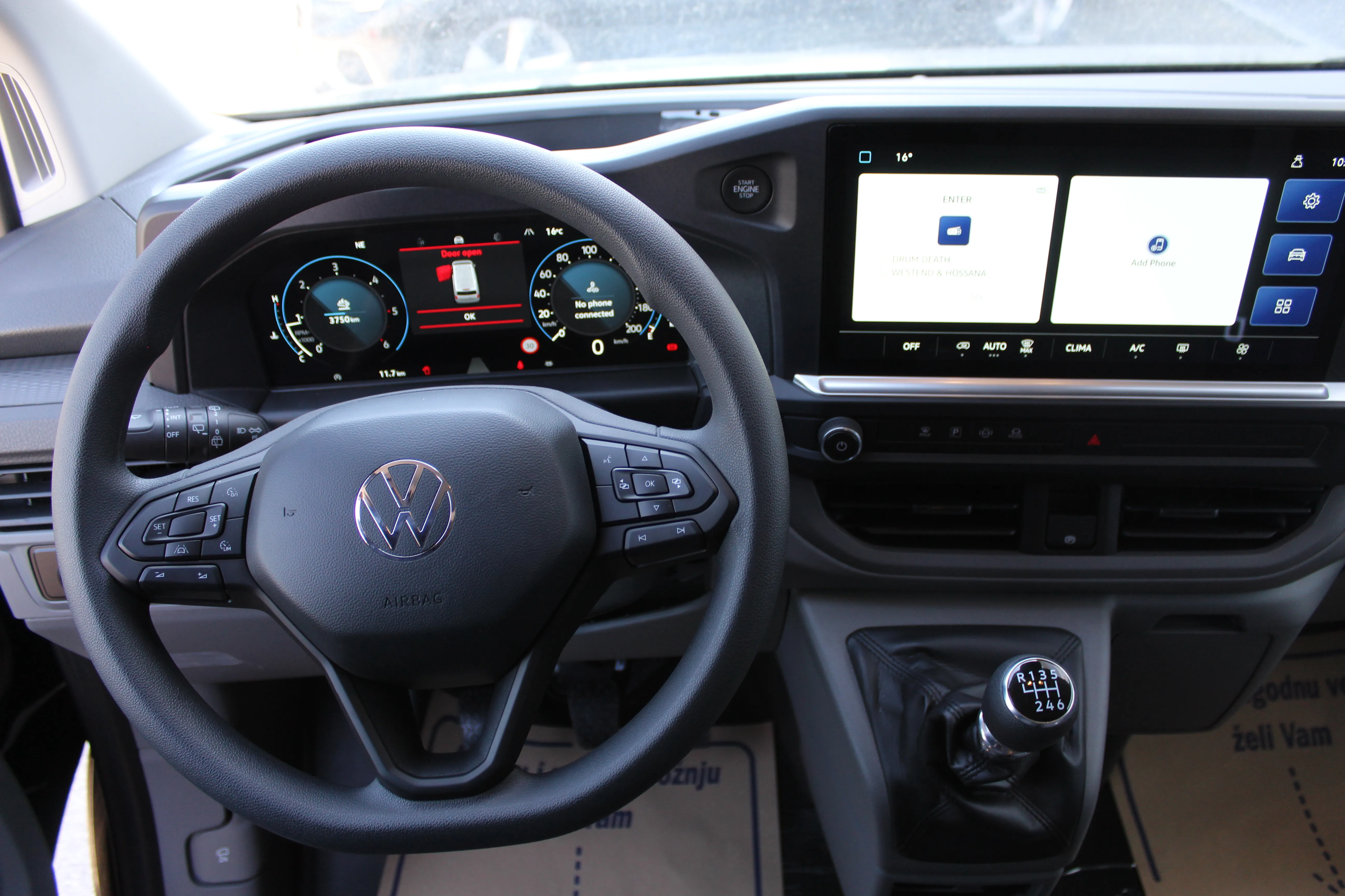 13206 vw caravelle l2 2.0 tdi - slika 9