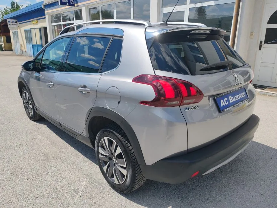peugeot 2008 1,2 puretech - slika 7