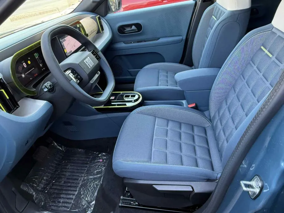 fiat grande panda 1,2 110 e-hybrid at – la prima - dostupno odmah!!! - slika 14