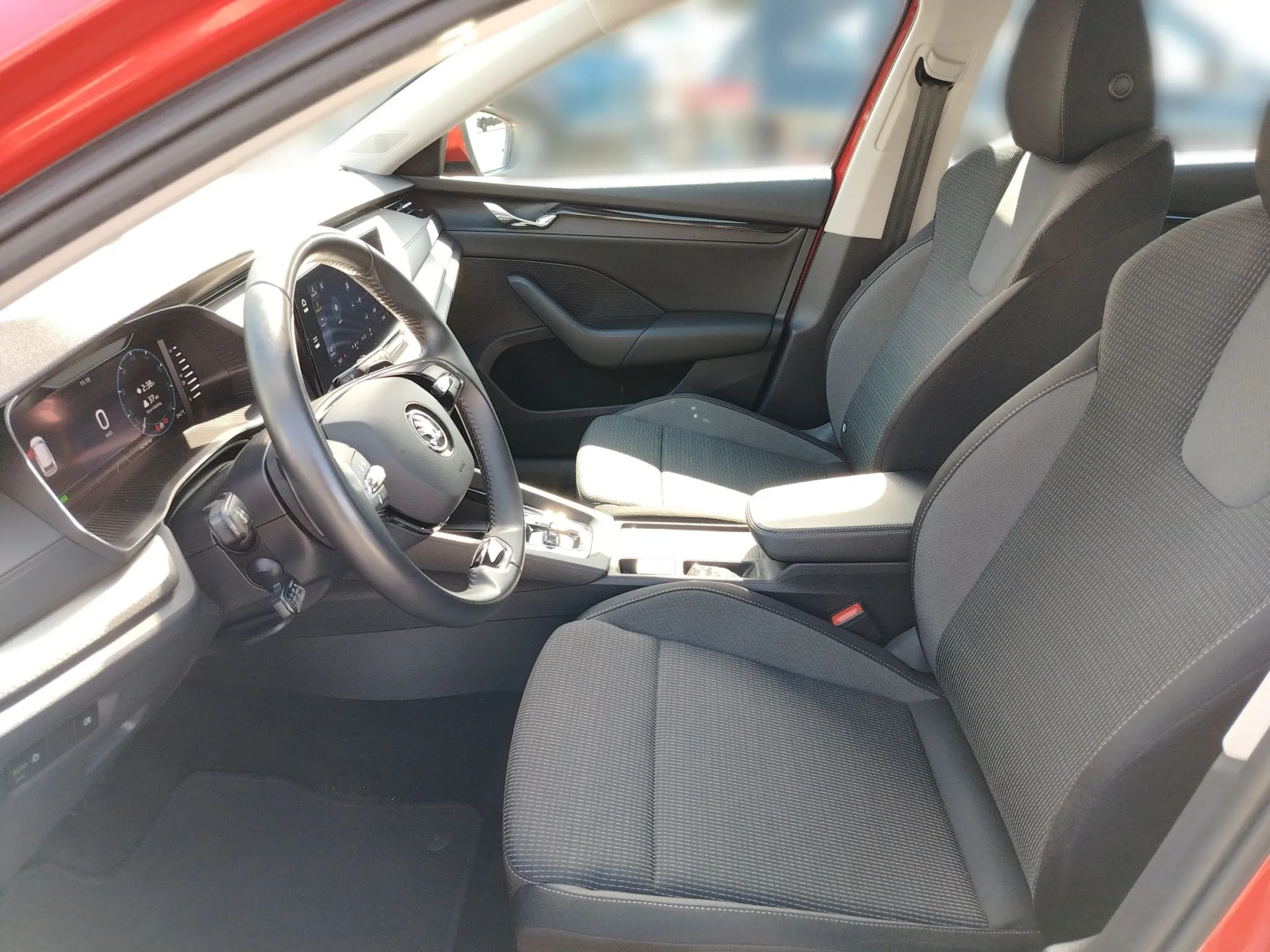 škoda octavia combi 2.0 tdi dsg ambition - slika 7