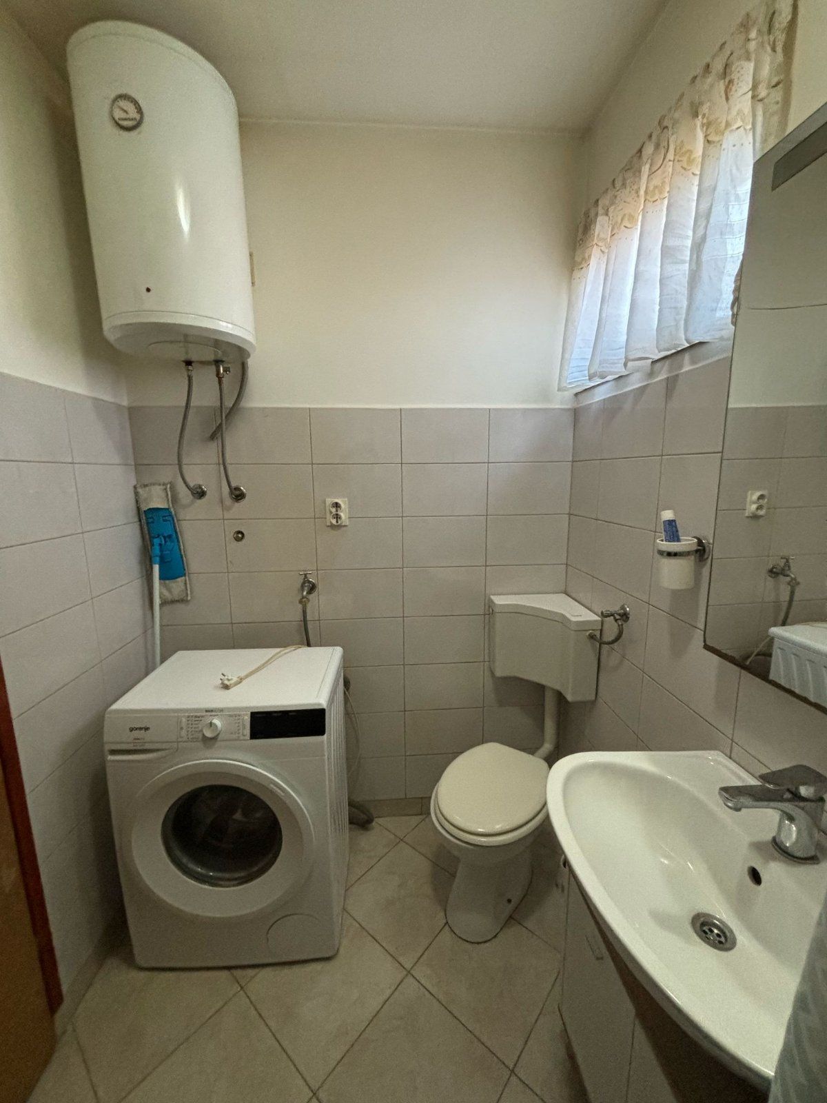 kuća + 11.000 m2 zemljišta - slika 6
