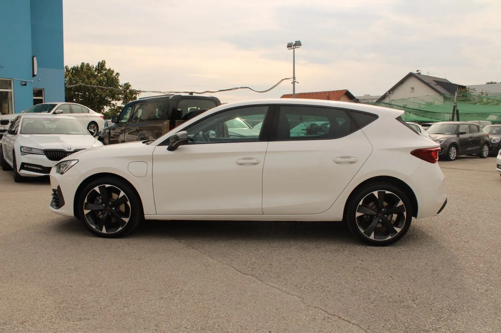 cupra leon 1.4 e hybrid dsg *led,navigacija* automatik - slika 17