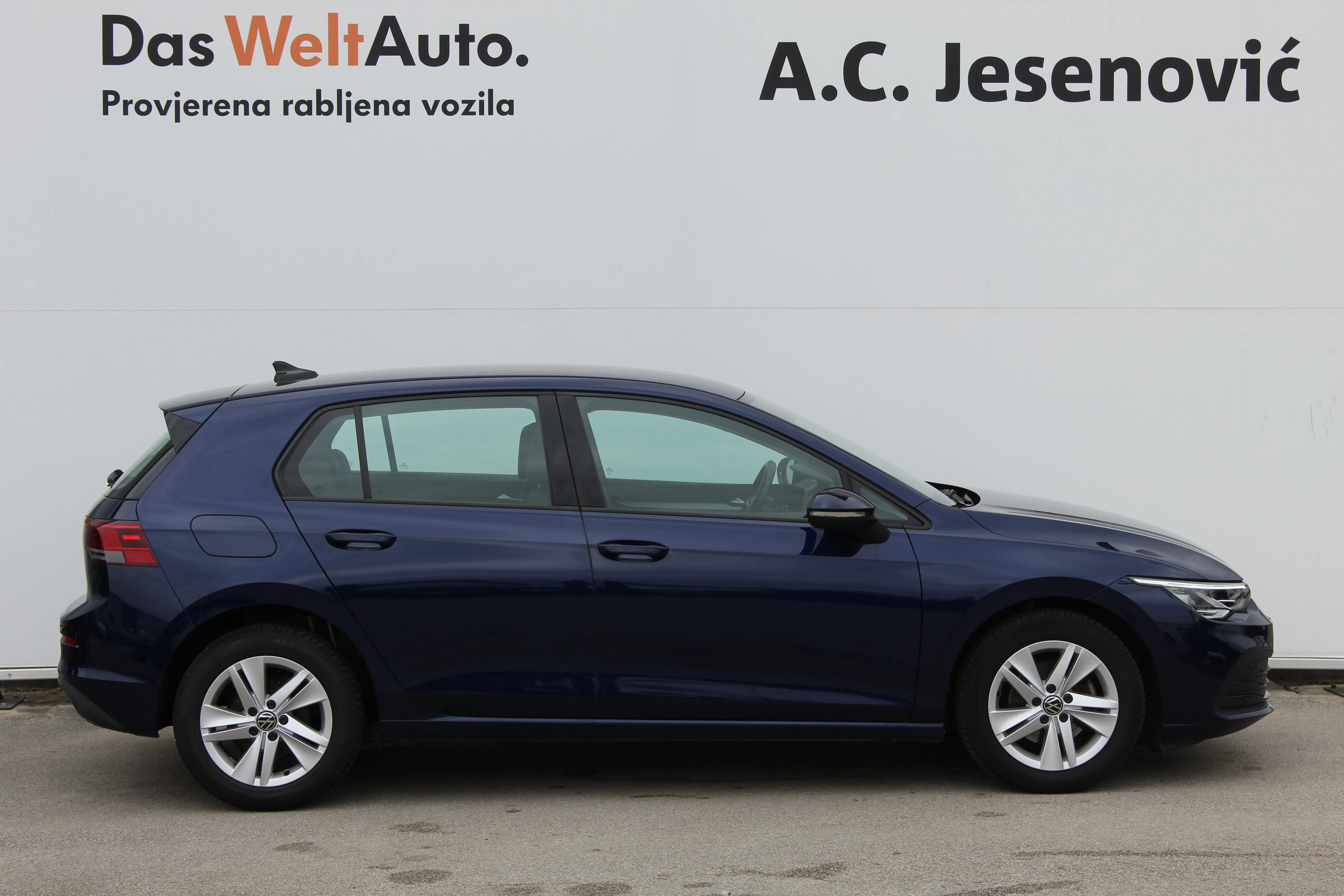 13168 volkswagen golf 1.0 tsi life - slika 4