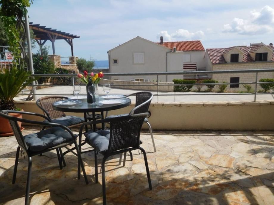 vila lara: bol, višekatnica 1000 m2 (prodaja) - slika 10