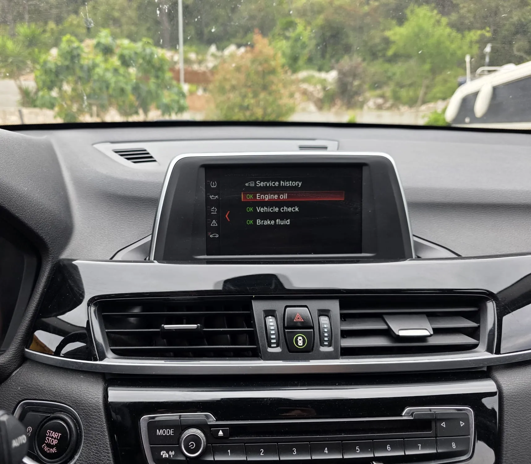 bmw x1 sdrive18d automatik - slika 15