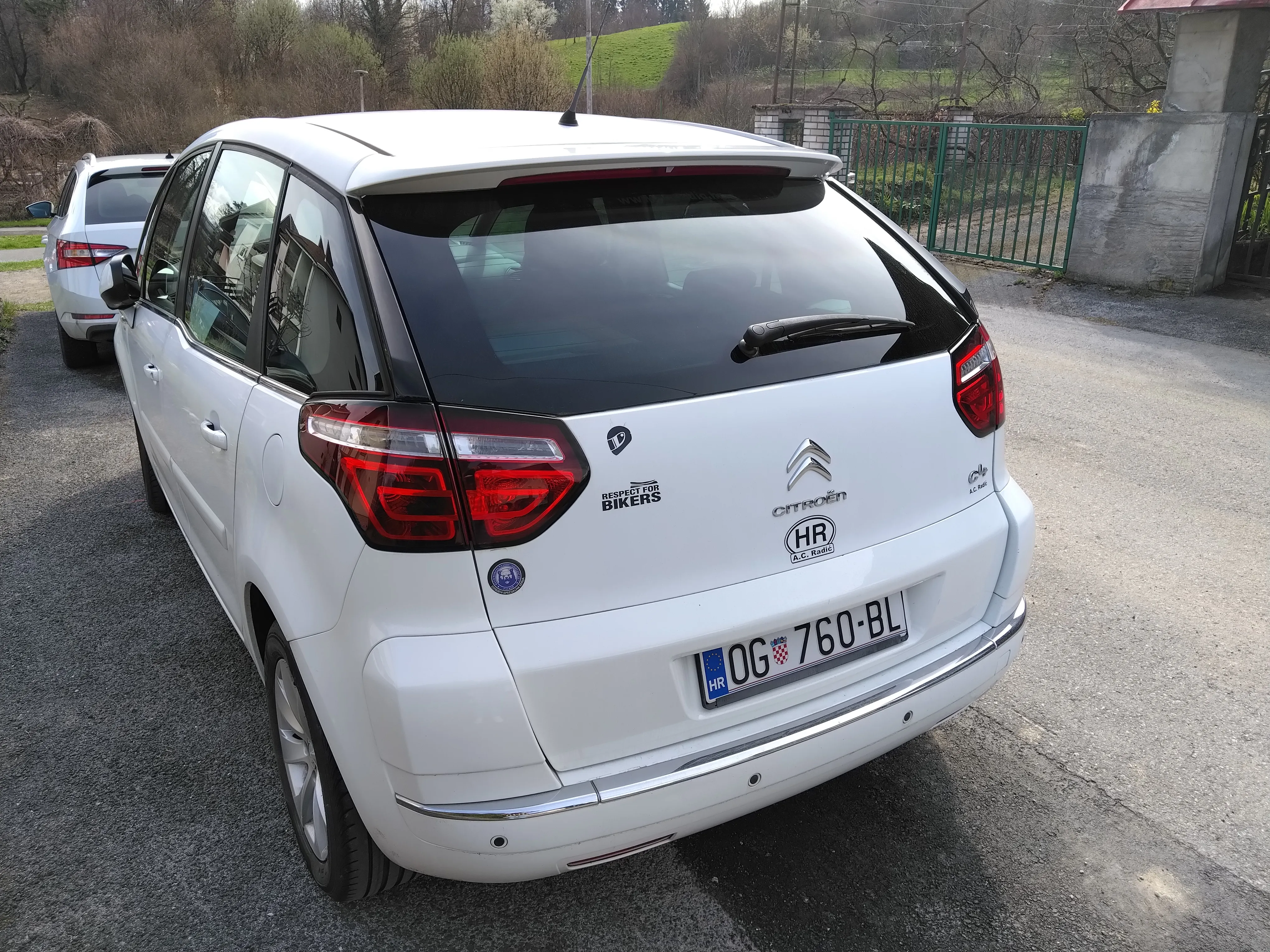 citroen c4 picasso 1.6 benzin - slika 2