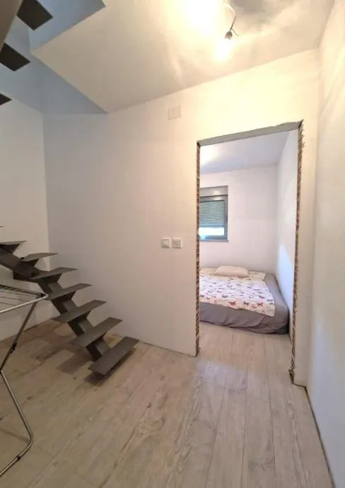 poreč okolica-stan na prodaji 30m od plaže (prodaja) - slika 6