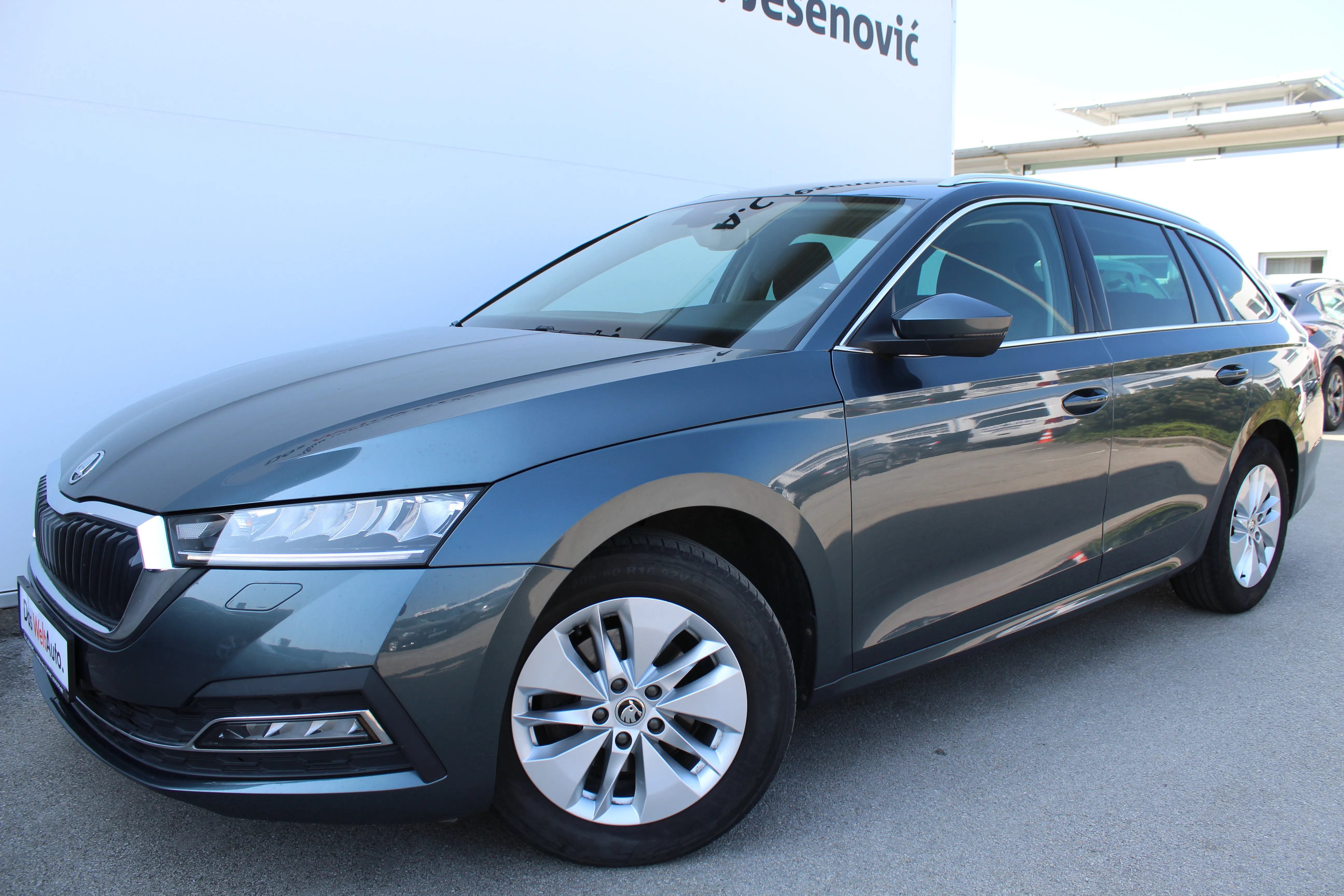 13147 škoda octavia combi ambition 2.0 tdi dsg - slika 7