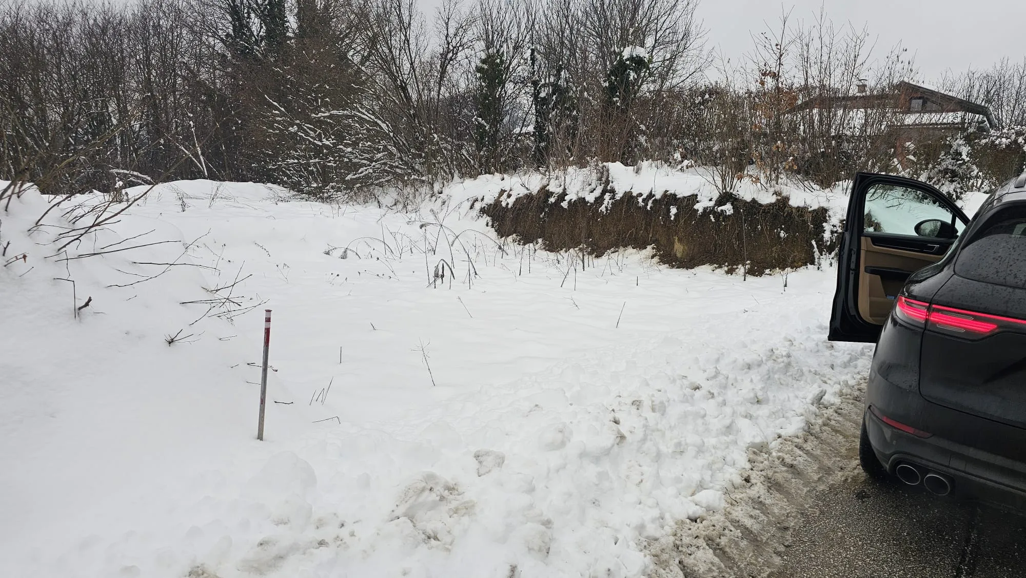 prodaja građevinsko zemljište pojatno - slika 4