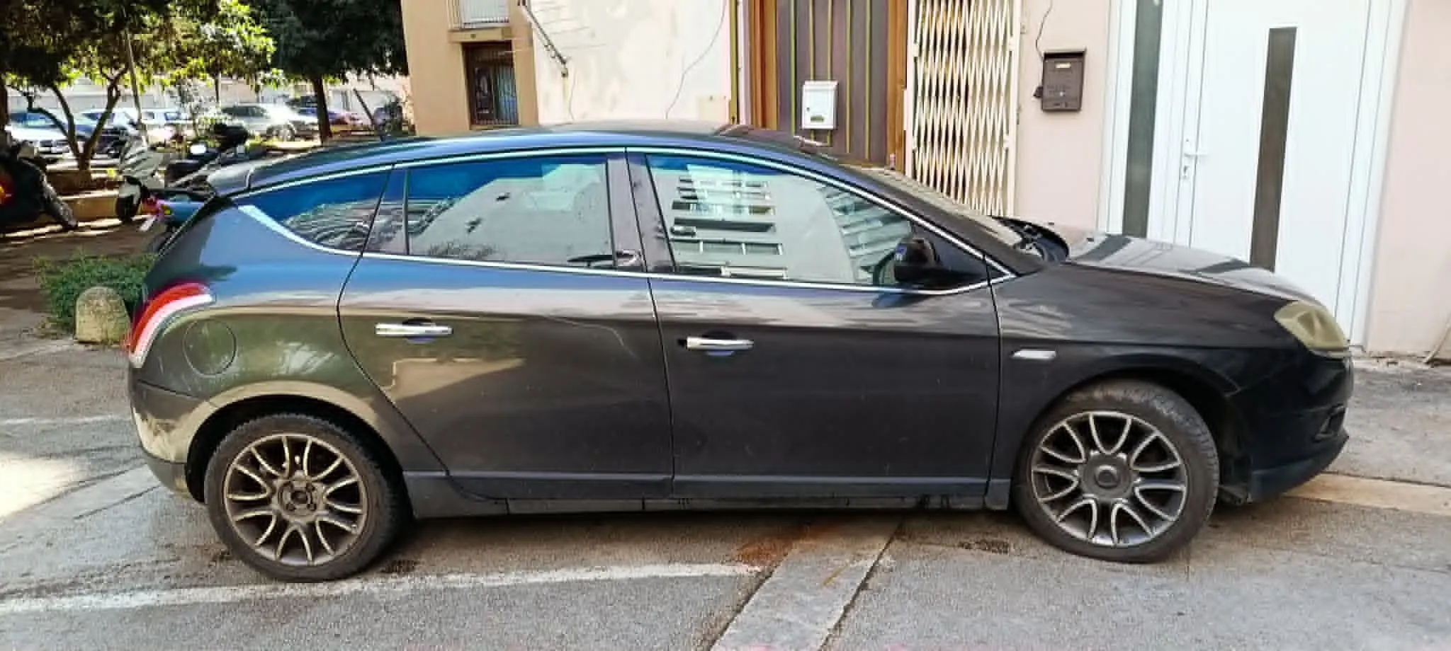 lancia delta 1,6 mjt - slika 3