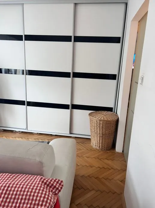 stan: duga resa, 114.00 m2 mogućnost prenamjene u dva ma - slika 7