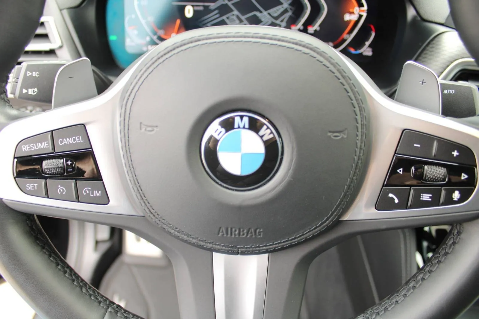 bmw x4 20d xdrive m-paket *led, navigacija, kamera* - slika 17