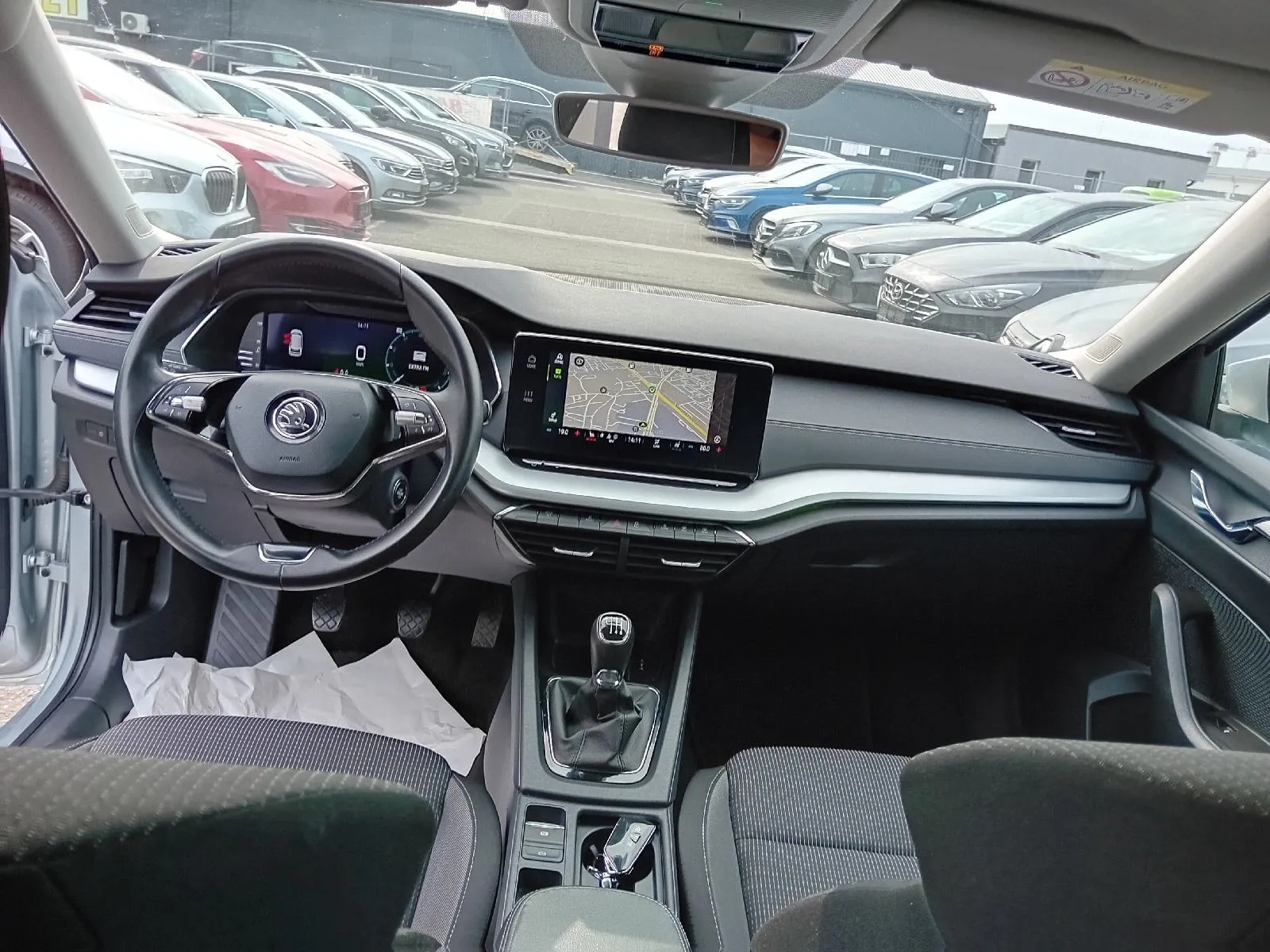 škoda octavia combi 2,0 tdi, ,do 2 godine jamstva,u sustavu pdv-a. - slika 13