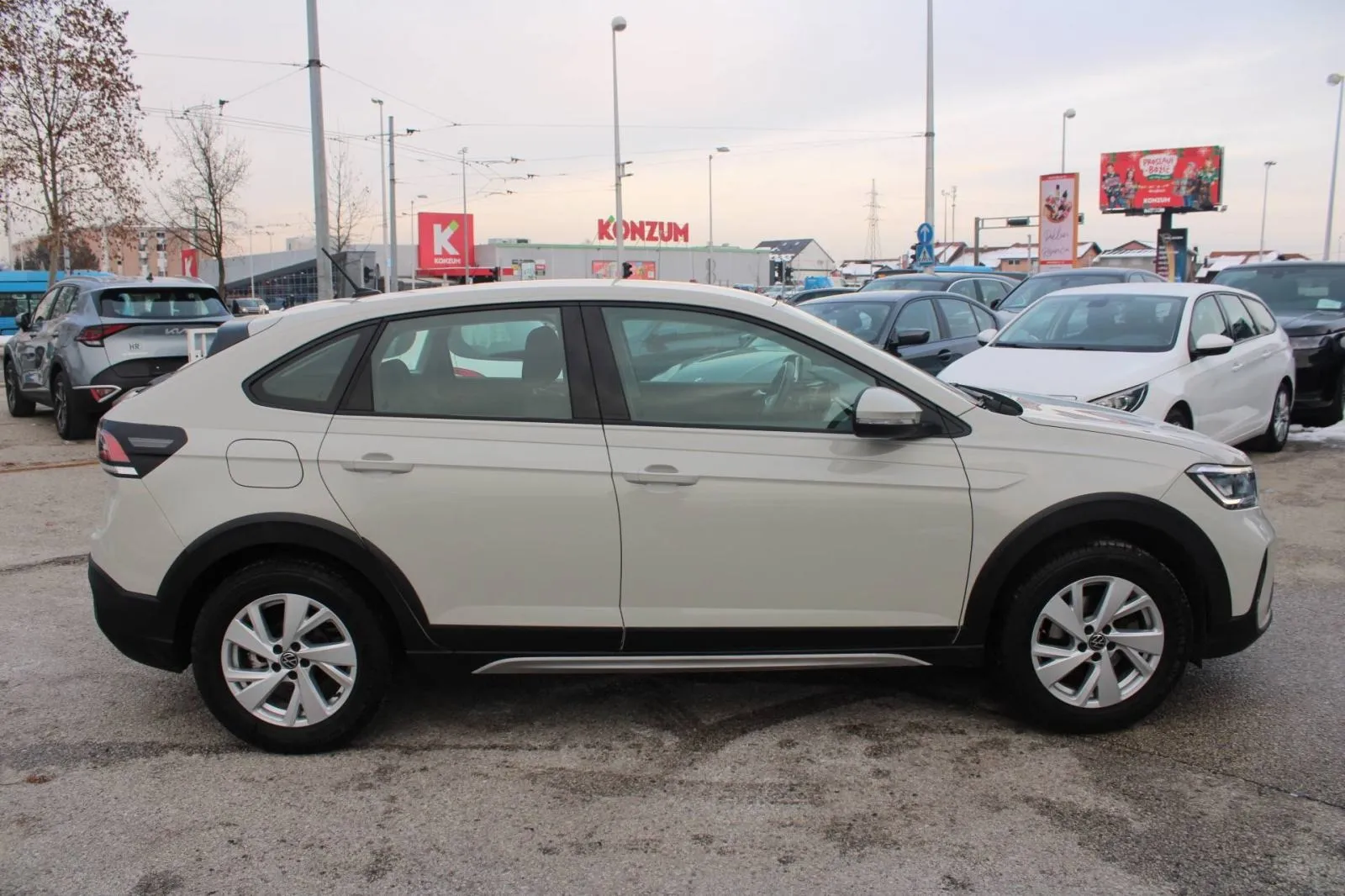 vw taigo 1.0 tsi dsg - slika 4