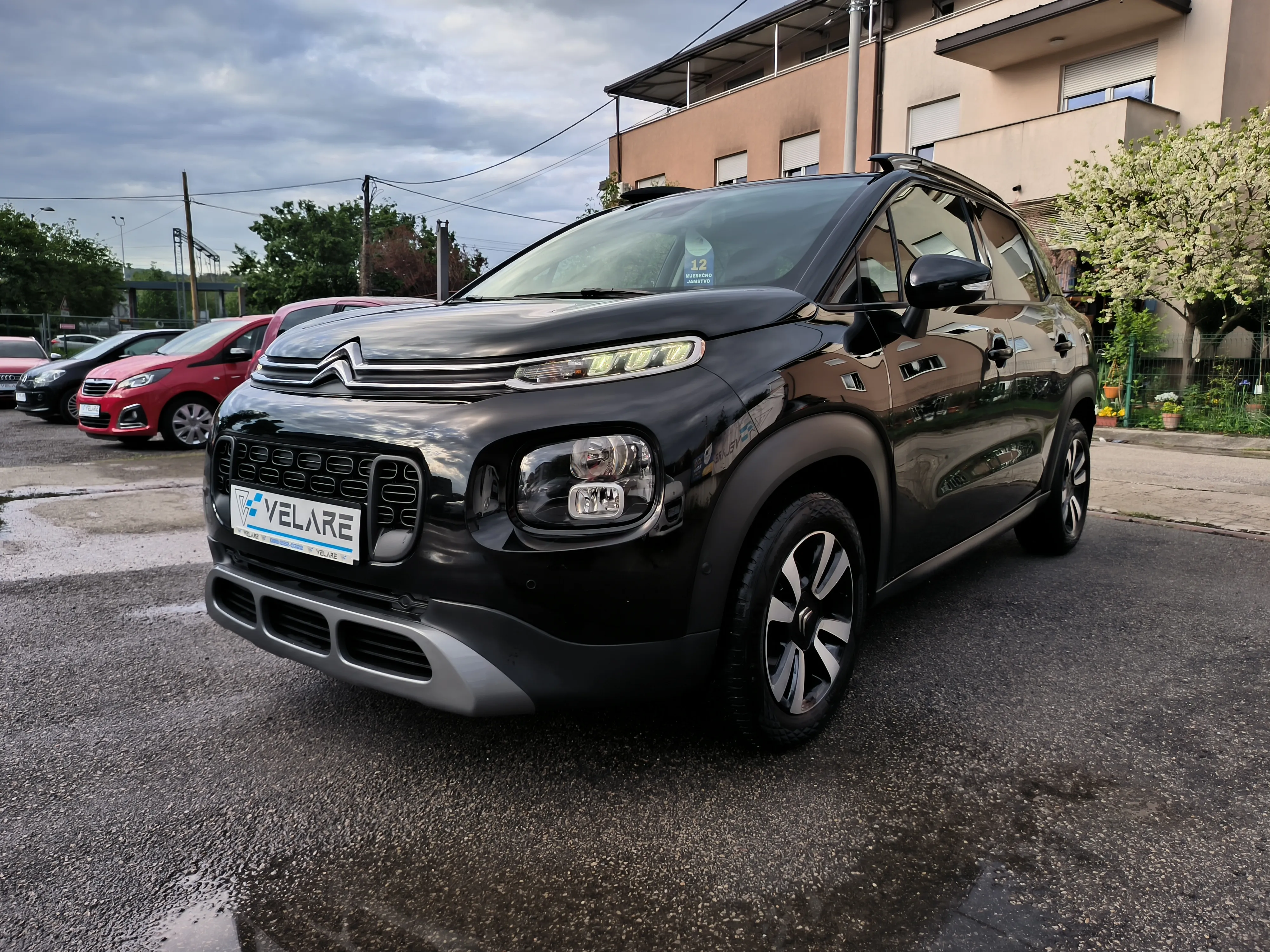 Citroën C3 Aircross 1,5 BlueHDI, SHINE, AUTOMATIK, JAMSTVO, REG. 1 G - Zagreb