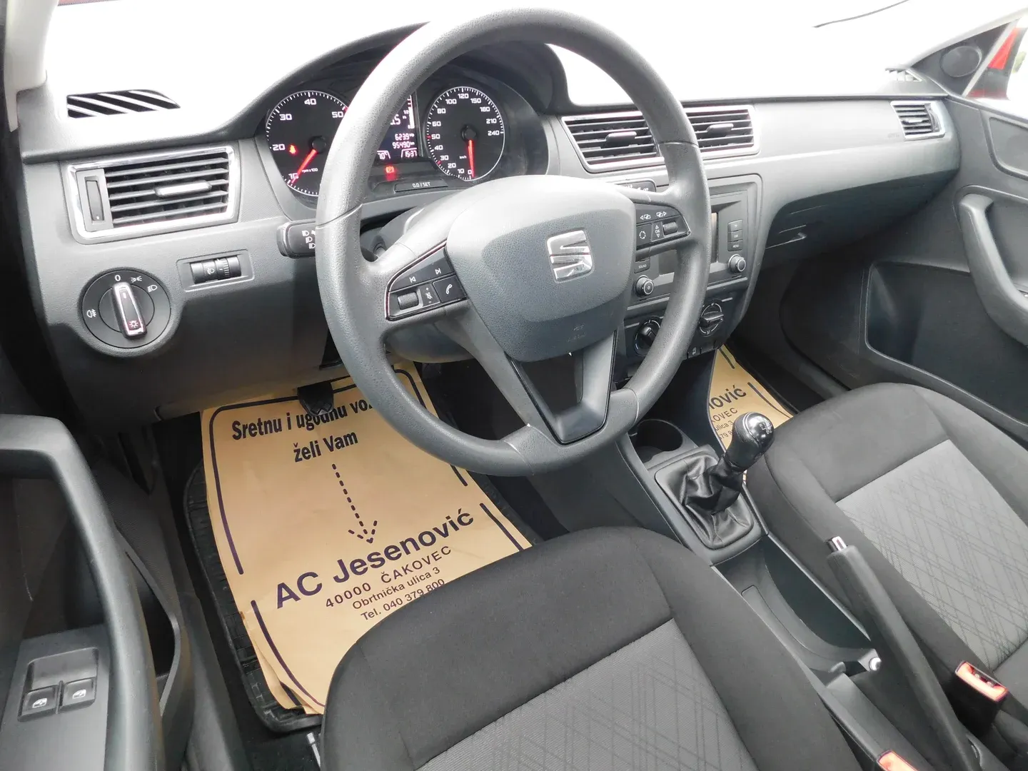 01669 seat toledo 1.4 tdi cr reference start&stop - slika 8
